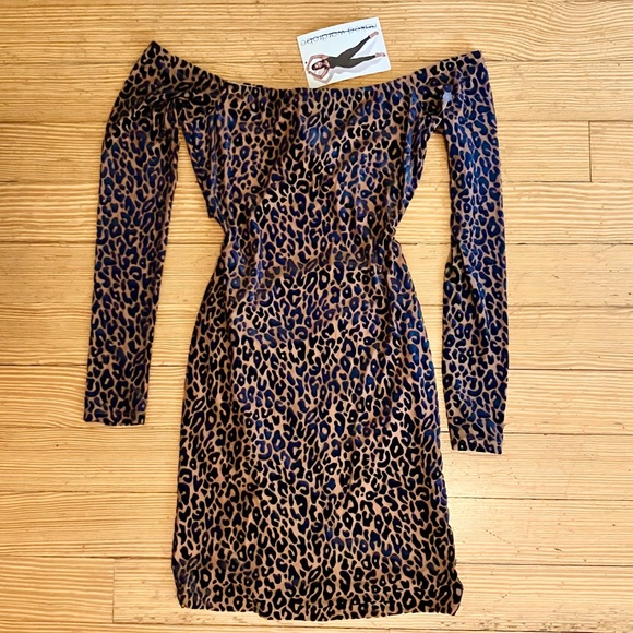 NWT Naked Wardrobe Leopard Long Sleeve Cutout Mini Dress Size Large - Picture 5 of 9